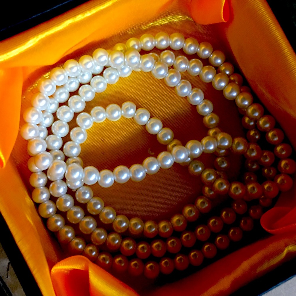 Weferu String of pearls